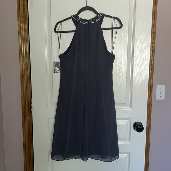 S.L. Fashions Jewel Neck Sheath Dress, Grey,Size:8 - Picture 4 of 7